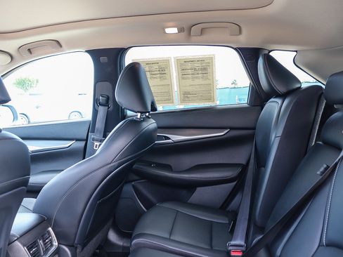 Used 2022 INFINITI QX50 Luxe image 21