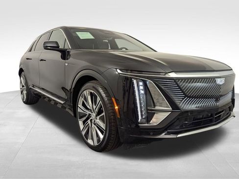 Used 2024 Cadillac Lyriq Luxury w/ LPO, Floor Liner Package image 60