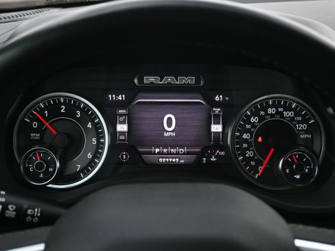 Used 2023 RAM 1500 Big Horn image 24