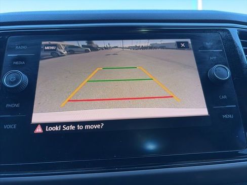 Used 2020 Volkswagen Atlas Cross Sport SEL image 22