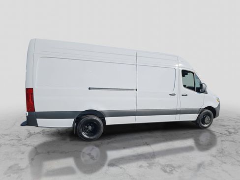 New 2025 Mercedes-Benz Sprinter 3500 image 4