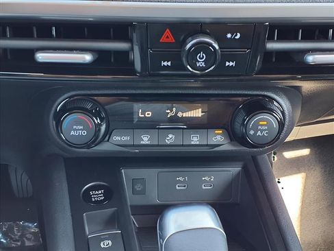 New 2026 Nissan Kicks SV w/ Illumination Package image 16