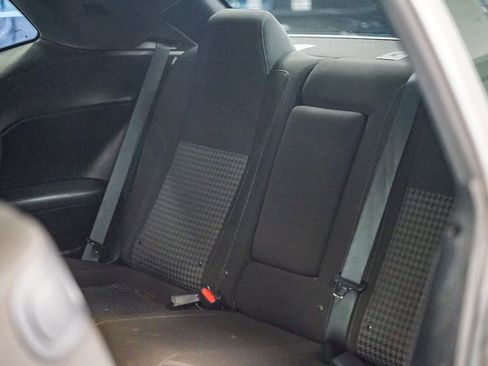 Used 2023 Dodge Challenger SXT image 16