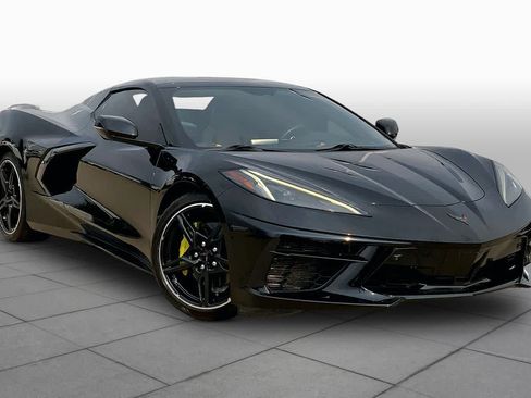 Used 2021 Chevrolet Corvette Stingray Preferred Conv w/ Battery Protection Package RWD image 3