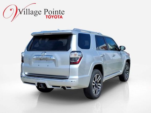 Used 2019 Toyota 4Runner Limited AWD/4WD image 4