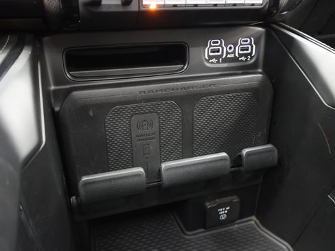 Used 2023 RAM 2500 Limited AWD/4WD image 51