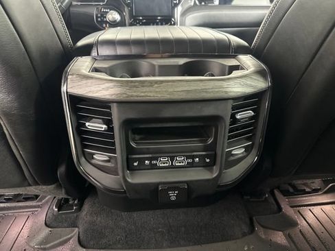 Used 2025 RAM 1500 Limited AWD/4WD image 24
