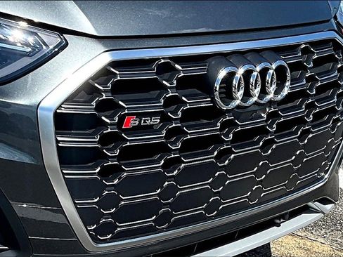 Used 2023 Audi SQ5 Premium Plus w/ Premium Plus Package image 33