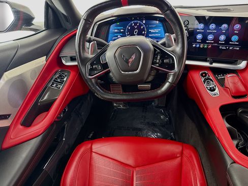Used 2022 Chevrolet Corvette Stingray Preferred Cpe w/ Z51 Performance Package RWD image 24