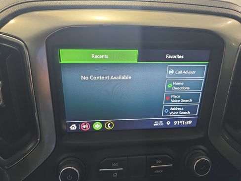 Used 2021 Chevrolet Silverado 1500 LT Trail Boss w/ LPO, Dark Essentials Package AWD/4WD image 19