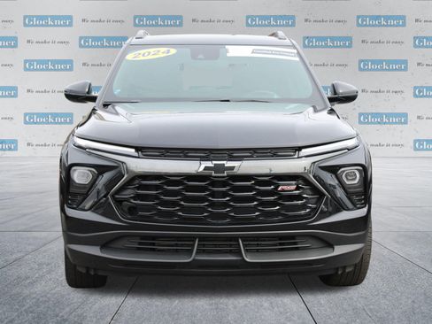 Used 2024 Chevrolet TrailBlazer RS FWD image 2