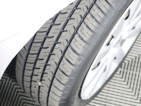 Used 2017 Nissan Sentra SV image 19