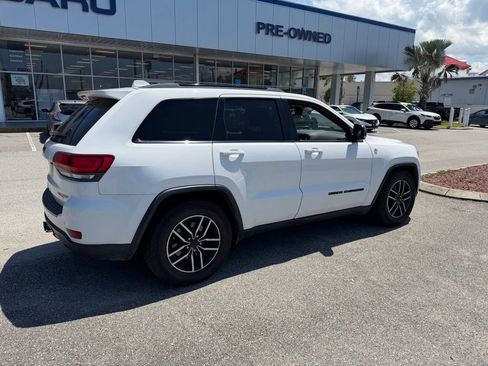 Used 2020 Jeep Grand Cherokee Trailhawk AWD/4WD image 3