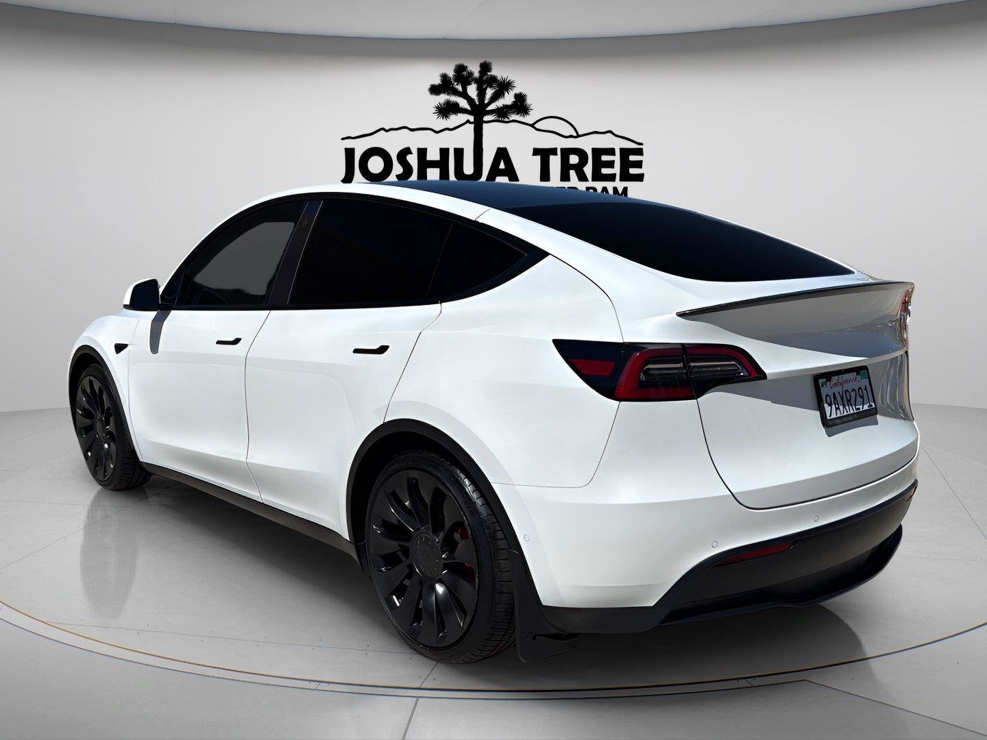 Used 2022 Tesla Model Y Performance AWD/4WD image 5