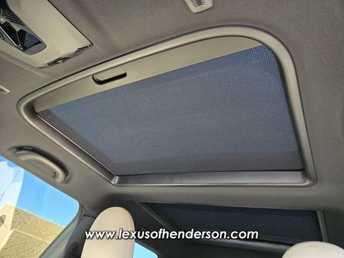 Used 2025 MINI Cooper 2-Door Hardtop FWD image 28
