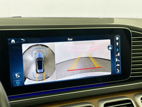 Used 2024 Mercedes-Benz GLE 450 4MATIC image 27