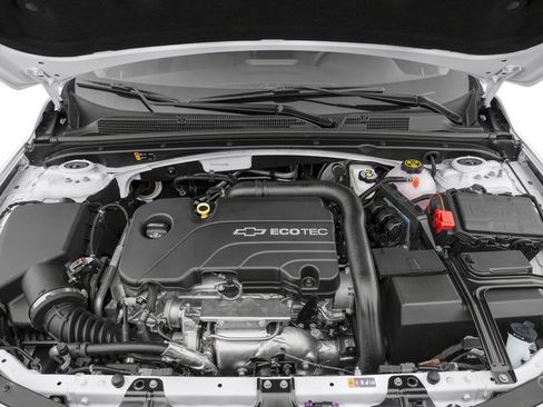 Used 2018 Chevrolet Malibu LT w/ Driver Confidence Package FWD image 17