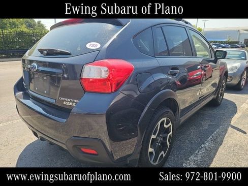 Used 2017 Subaru Crosstrek 2.0i Premium w/ Moonroof Package AWD/4WD image 4