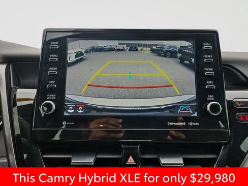 Used 2023 Toyota Camry XLE FWD image 28