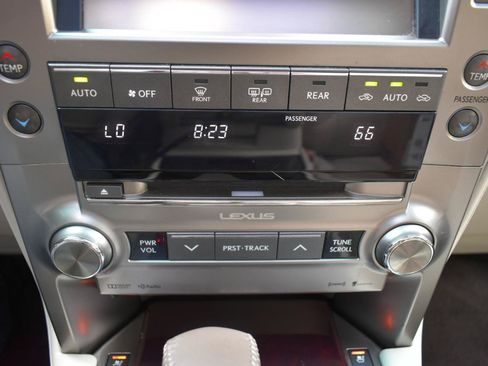 Used 2014 Lexus GX 460 w/ Premium Package AWD/4WD image 15