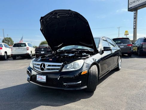 Used 2013 Mercedes-Benz C 250 Sedan image 14
