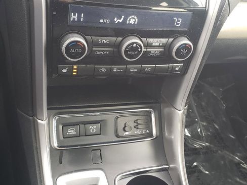 Used 2022 Subaru Ascent Limited w/ Popular Package #4 image 37