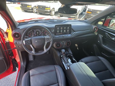 Used 2023 Chevrolet Blazer RS w/ Enhanced Convenience Package image 33