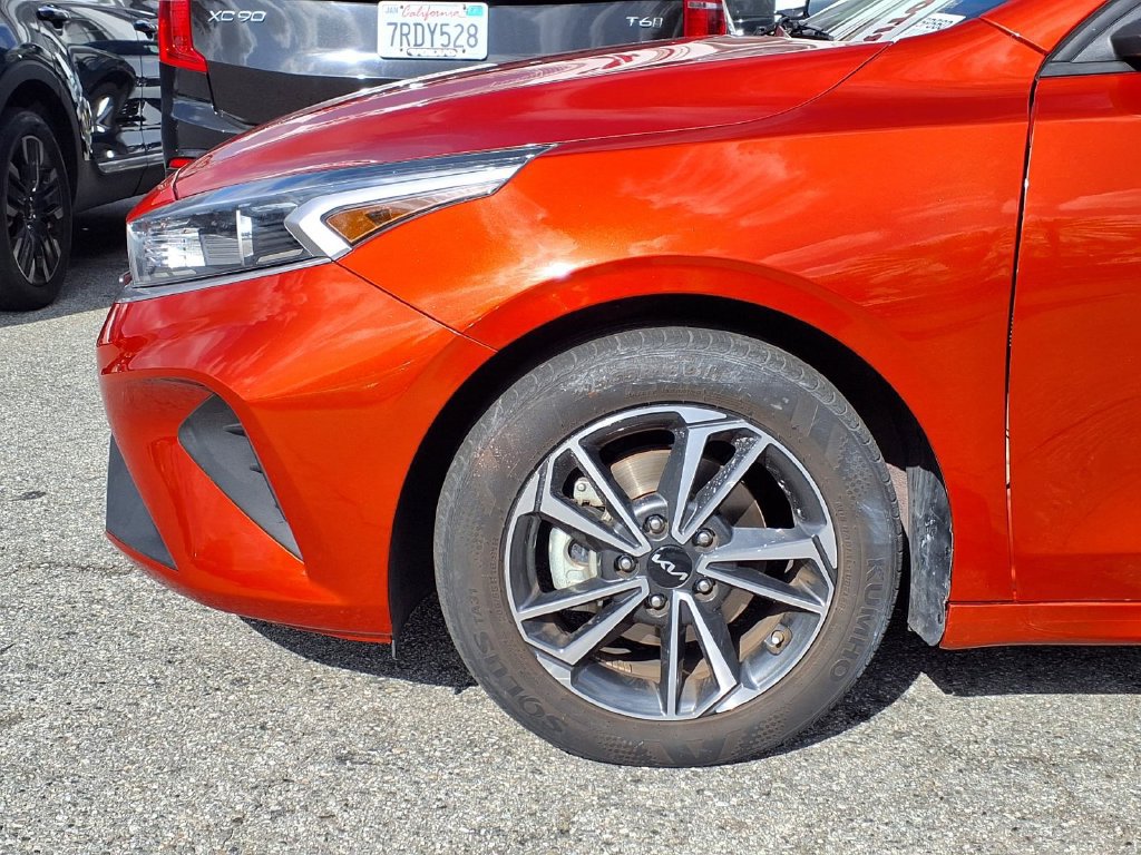 Certified 2022 Kia Forte Sedan FWD image 16