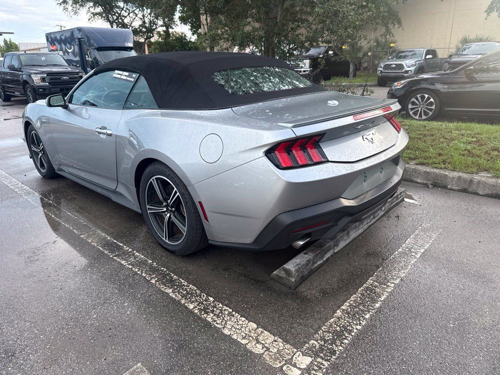 Used 2024 Ford Mustang Premium RWD image 3