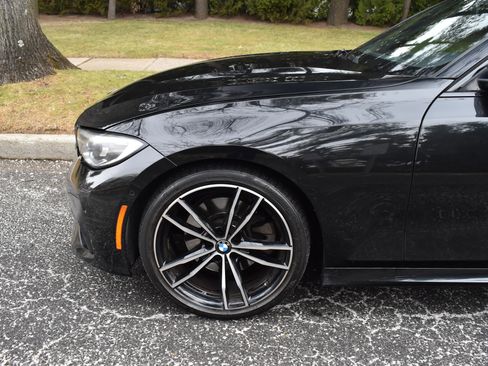 Used 2021 BMW 330i w/ M Sport Package image 15