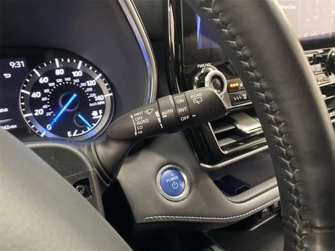 Used 2020 Toyota Highlander Platinum image 24