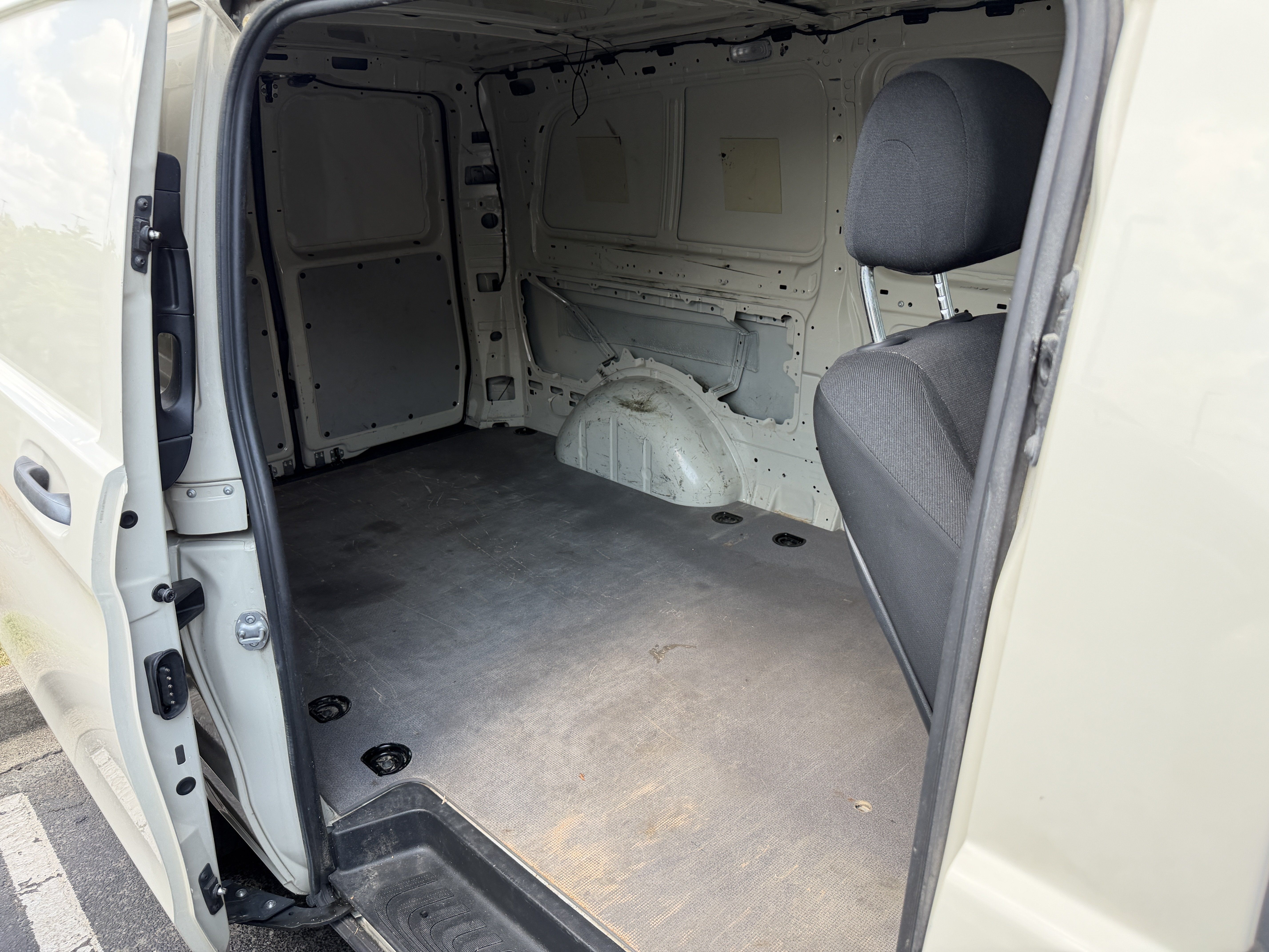 Used 2020 Mercedes-Benz Metris image 22