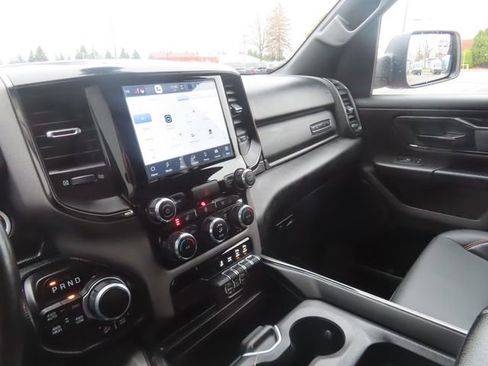 Used 2022 RAM 1500 Big Horn w/ Built-to-serve Edition AWD/4WD image 35