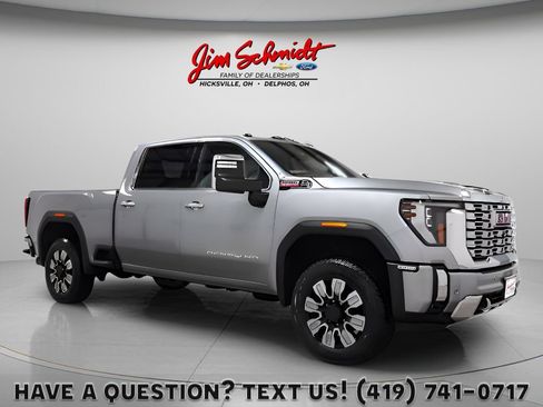 Used 2024 GMC Sierra 2500 Denali w/ Denali Reserve Package AWD/4WD image 1