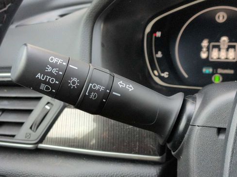 Certified 2022 Honda Accord Sport image 24