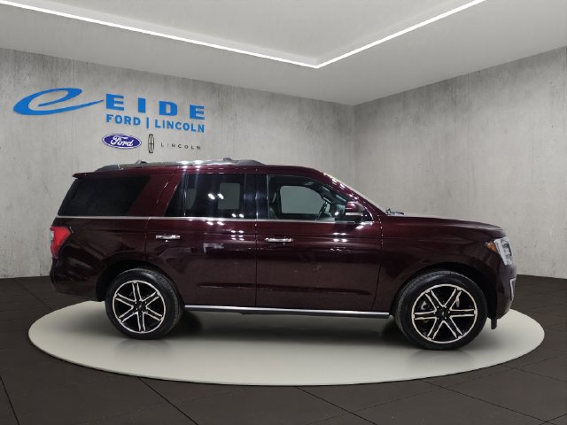 Certified 2020 Ford Expedition Limited w/ Special Edition Package AWD/4WD image 7