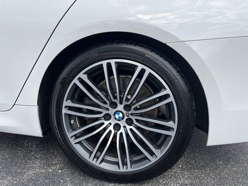 Used 2018 BMW 540i xDrive image 11