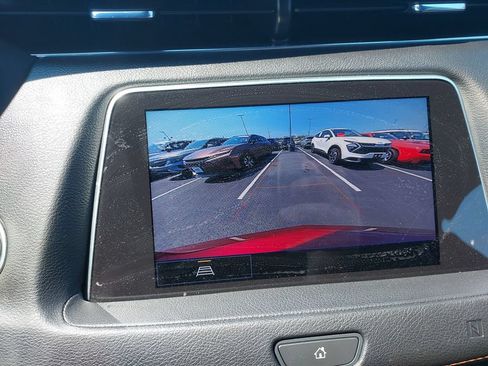 Used 2021 Cadillac XT4 Sport w/ Sun And Sound Package AWD/4WD image 23