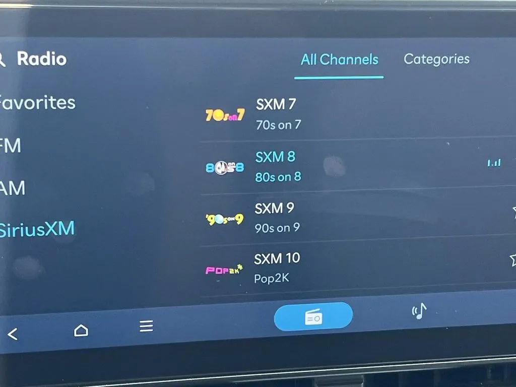 Used 2024 Hyundai Kona SEL FWD image 32
