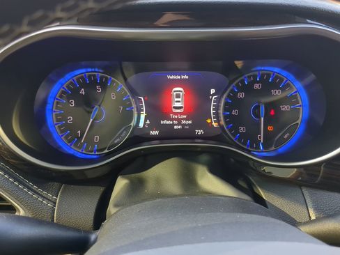 Used 2024 Chrysler Pacifica Limited w/ Trailer Tow Group image 22