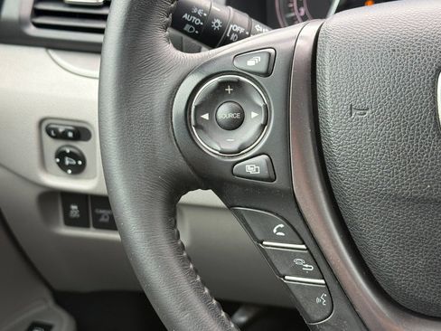 Used 2017 Honda Ridgeline RTL-T image 25
