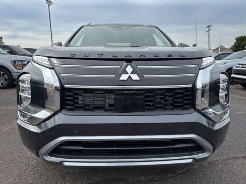 New 2026 Mitsubishi Outlander SEL FWD image 2