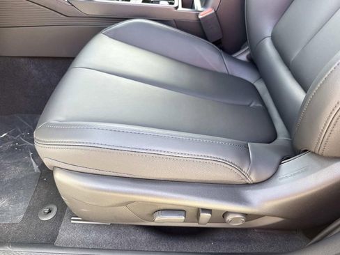 New 2026 Subaru Outback Premium image 24