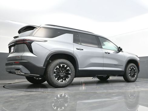New 2026 Chevrolet Traverse Z71 w/ Enhanced Driving Package AWD/4WD image 46