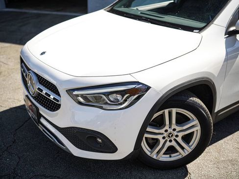 Used 2022 Mercedes-Benz GLA 250 4MATIC image 2