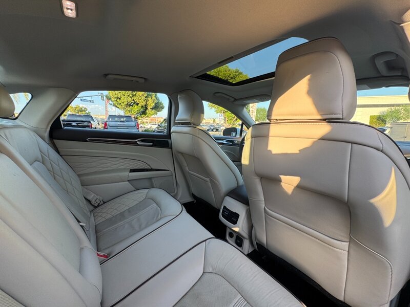 Used 2018 Ford Fusion Platinum FWD image 35