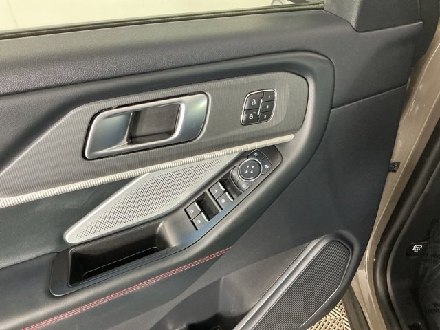 Used 2026 Ford Explorer ST w/ Sun And Sound Package AWD/4WD image 16