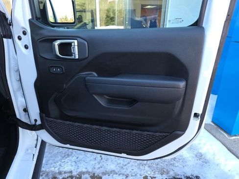 Used 2024 Jeep Wrangler Unlimited Rubicon w/ XTREMEE 35" Tire Package image 52