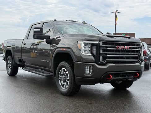 Used 2022 GMC Sierra 2500 AT4 w/ AT4 Preferred Package AWD/4WD image 1