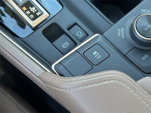 New 2024 Toyota Grand Highlander AWD Hybrid image 21